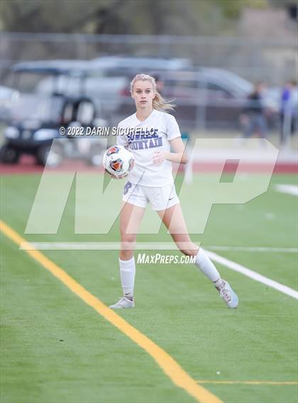 Thumbnail 1 in Sunrise Mountain vs Casteel (AIA 5A Finals) photogallery.