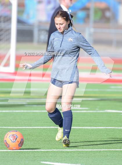 Thumbnail 2 in Sunrise Mountain vs Casteel (AIA 5A Finals) photogallery.