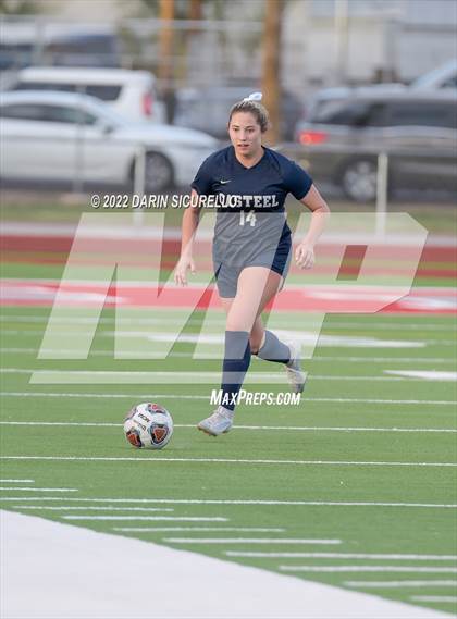 Thumbnail 3 in Sunrise Mountain vs Casteel (AIA 5A Finals) photogallery.
