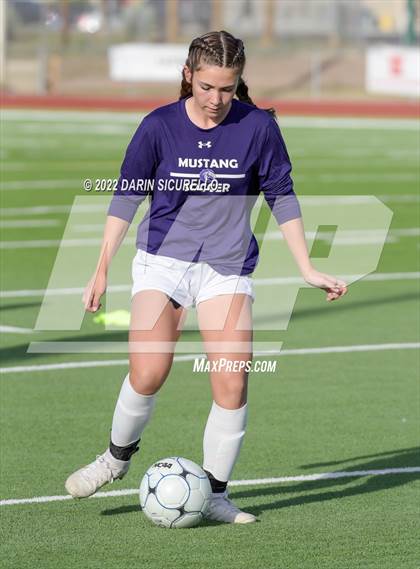 Thumbnail 3 in Sunrise Mountain vs Casteel (AIA 5A Finals) photogallery.