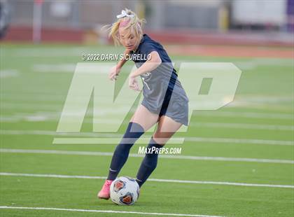 Thumbnail 1 in Sunrise Mountain vs Casteel (AIA 5A Finals) photogallery.