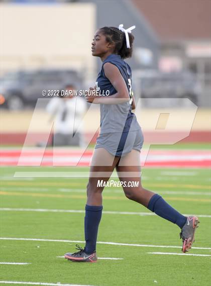 Thumbnail 3 in Sunrise Mountain vs Casteel (AIA 5A Finals) photogallery.