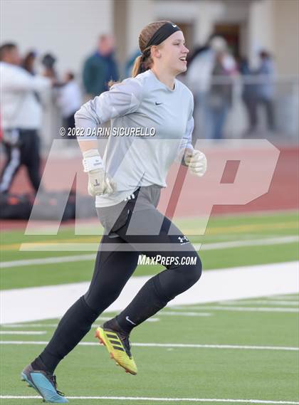 Thumbnail 3 in Sunrise Mountain vs Casteel (AIA 5A Finals) photogallery.