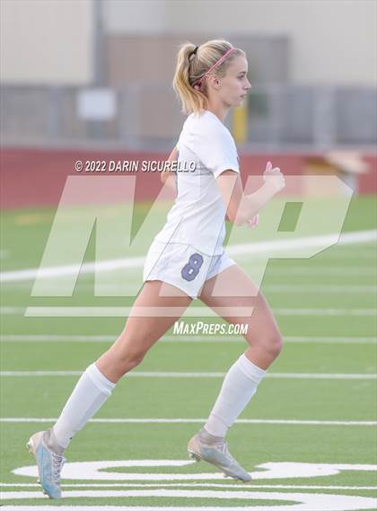 Thumbnail 2 in Sunrise Mountain vs Casteel (AIA 5A Finals) photogallery.