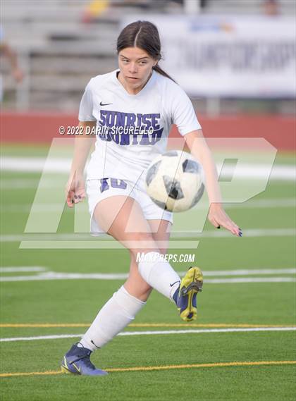 Thumbnail 2 in Sunrise Mountain vs Casteel (AIA 5A Finals) photogallery.