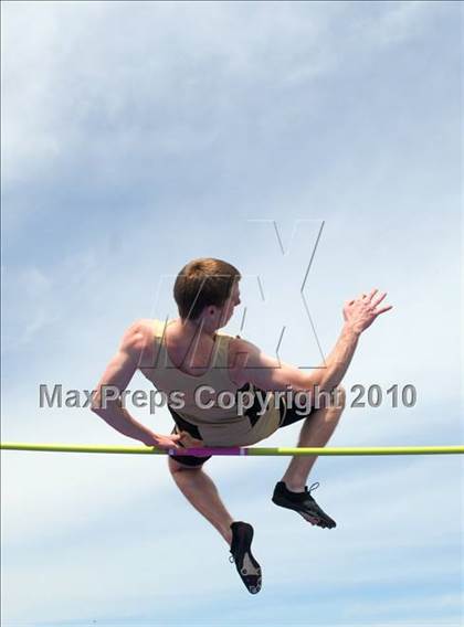 Thumbnail 1 in Monticello Games photogallery.