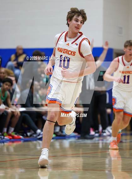 Thumbnail 1 in Myers Park @ Marvin Ridge photogallery.