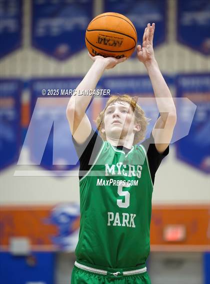 Thumbnail 2 in Myers Park @ Marvin Ridge photogallery.