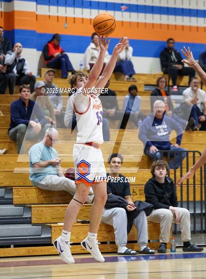 Thumbnail 1 in Myers Park @ Marvin Ridge photogallery.