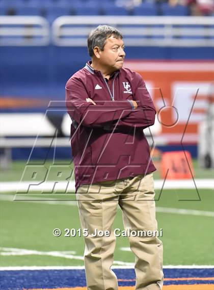 Thumbnail 2 in Victoria East Vs Uvalde (UIL 5A Bi-District Playoffs) photogallery.