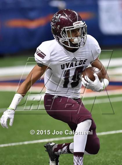 Thumbnail 1 in Victoria East Vs Uvalde (UIL 5A Bi-District Playoffs) photogallery.