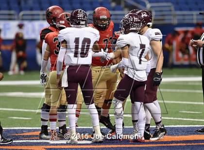 Thumbnail 3 in Victoria East Vs Uvalde (UIL 5A Bi-District Playoffs) photogallery.