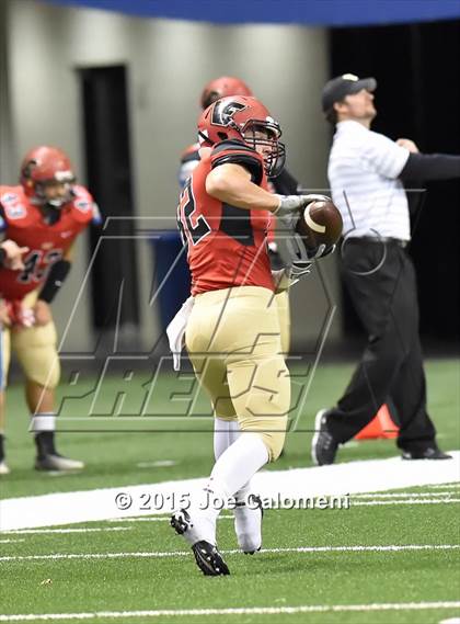 Thumbnail 2 in Victoria East Vs Uvalde (UIL 5A Bi-District Playoffs) photogallery.