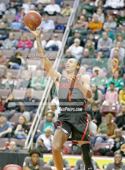 Thumbnail 2 in Monsignor Bonner/Archbishop Prendergast Catholic vs. Imhotep Charter (PIAA 4A Championship) photogallery.