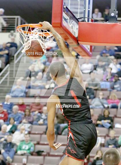 Thumbnail 1 in Monsignor Bonner/Archbishop Prendergast Catholic vs. Imhotep Charter (PIAA 4A Championship) photogallery.