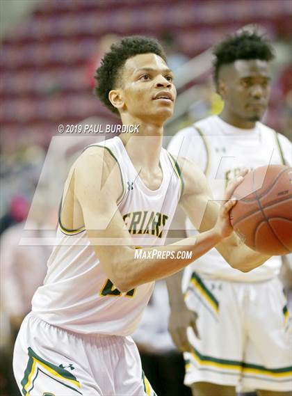 Thumbnail 2 in Monsignor Bonner/Archbishop Prendergast Catholic vs. Imhotep Charter (PIAA 4A Championship) photogallery.
