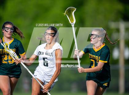 Thumbnail 3 in Twin Valley vs York Catholic (PIAA District III, Class 2A, Round 2) photogallery.