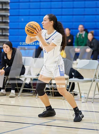 Thumbnail 1 in Acalanes @ Pinole Valley (Pinole Valley Tip-Off Classic) photogallery.