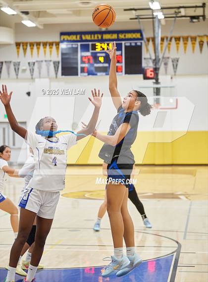 Thumbnail 2 in Acalanes @ Pinole Valley (Pinole Valley Tip-Off Classic) photogallery.