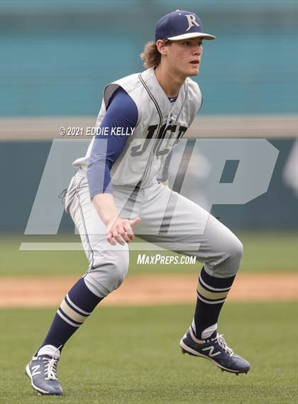 Thumbnail 2 in Dallas Jesuit vs McKinney North (Frisco Tournament) photogallery.