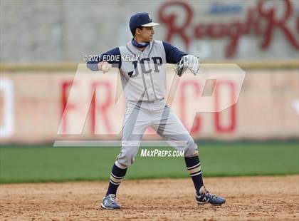 Thumbnail 3 in Dallas Jesuit vs McKinney North (Frisco Tournament) photogallery.