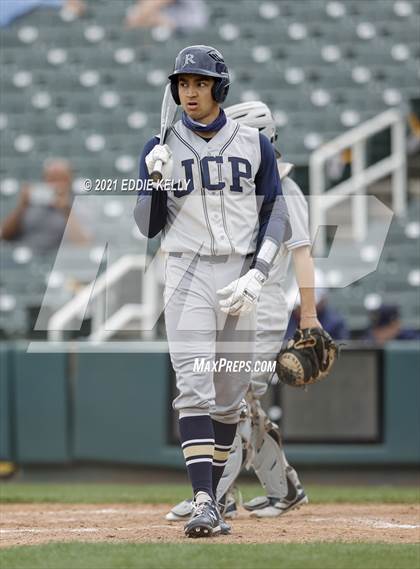 Thumbnail 2 in Dallas Jesuit vs McKinney North (Frisco Tournament) photogallery.