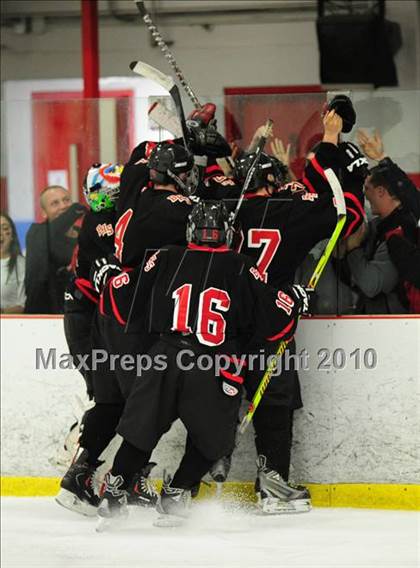 Thumbnail 3 in Branford @ East Catholic (CIAC Division 2 First Round) photogallery.