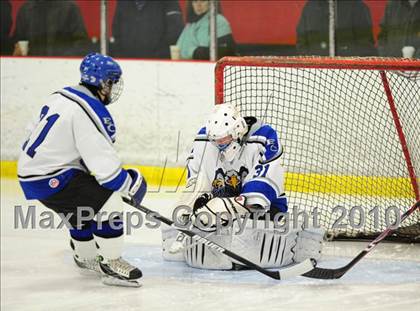 Thumbnail 3 in Branford @ East Catholic (CIAC Division 2 First Round) photogallery.