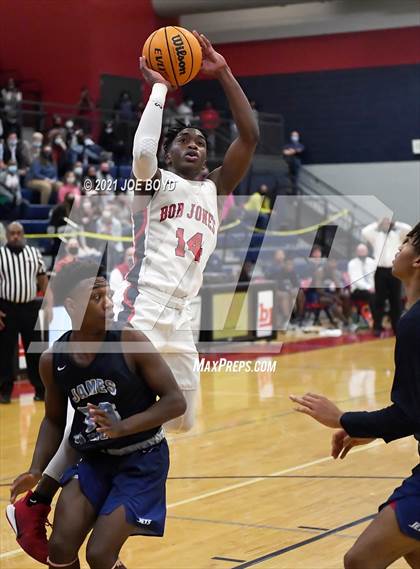 Thumbnail 2 in James Clemens @ Bob Jones photogallery.