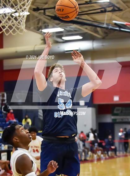 Thumbnail 3 in James Clemens @ Bob Jones photogallery.