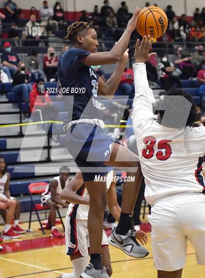 Thumbnail 3 in James Clemens @ Bob Jones photogallery.