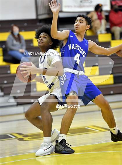 Thumbnail 1 in Salem vs Mastery (MLK Classic at Rowan University) photogallery.