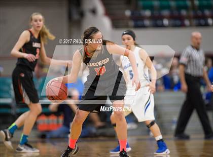 Thumbnail 2 in Lakewood vs. Highlands Ranch (CHSAA 5A  Great 8) photogallery.
