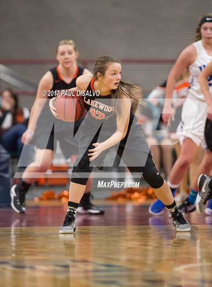 Thumbnail 2 in Lakewood vs. Highlands Ranch (CHSAA 5A  Great 8) photogallery.