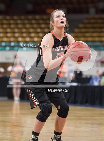 Thumbnail 1 in Lakewood vs. Highlands Ranch (CHSAA 5A  Great 8) photogallery.
