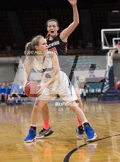 Thumbnail 1 in Lakewood vs. Highlands Ranch (CHSAA 5A  Great 8) photogallery.