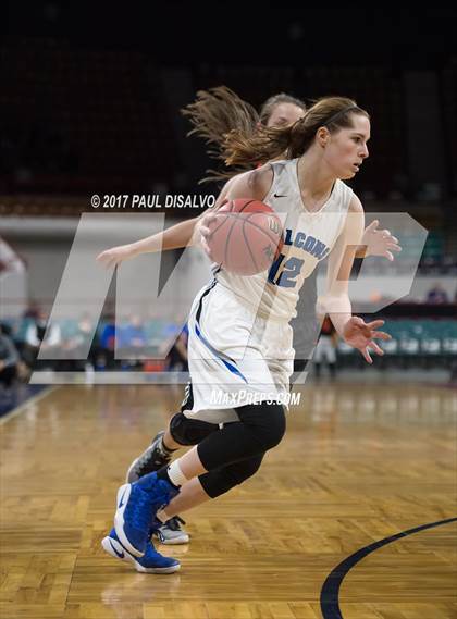 Thumbnail 3 in Lakewood vs. Highlands Ranch (CHSAA 5A  Great 8) photogallery.