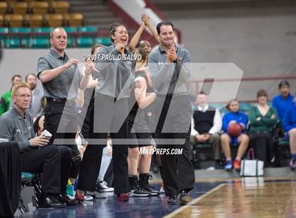Thumbnail 2 in Lakewood vs. Highlands Ranch (CHSAA 5A  Great 8) photogallery.