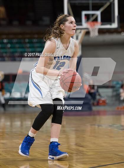 Thumbnail 3 in Lakewood vs. Highlands Ranch (CHSAA 5A  Great 8) photogallery.