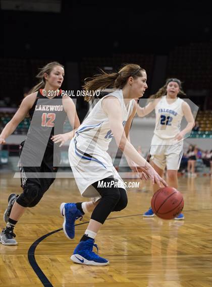 Thumbnail 3 in Lakewood vs. Highlands Ranch (CHSAA 5A  Great 8) photogallery.