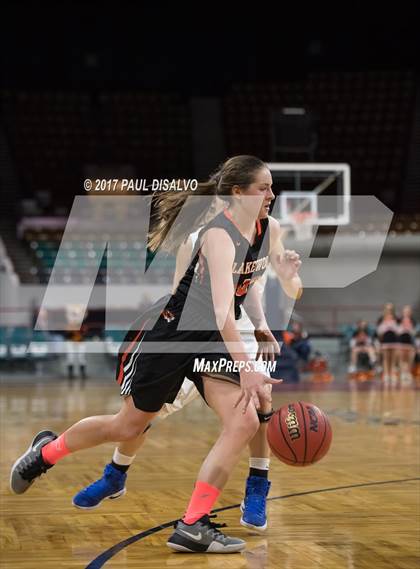 Thumbnail 2 in Lakewood vs. Highlands Ranch (CHSAA 5A  Great 8) photogallery.