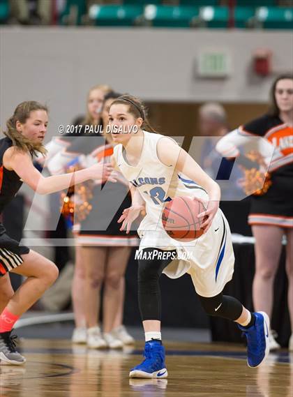 Thumbnail 3 in Lakewood vs. Highlands Ranch (CHSAA 5A  Great 8) photogallery.