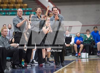 Thumbnail 2 in Lakewood vs. Highlands Ranch (CHSAA 5A  Great 8) photogallery.