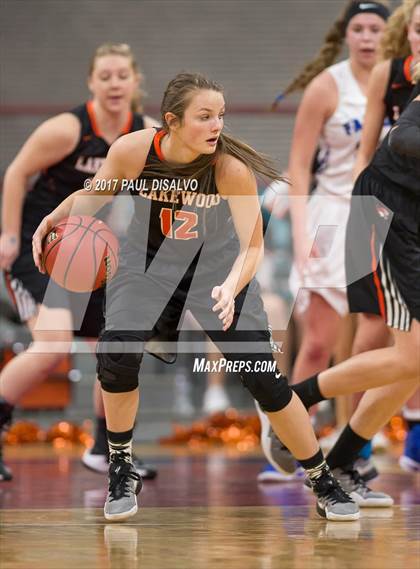 Thumbnail 1 in Lakewood vs. Highlands Ranch (CHSAA 5A  Great 8) photogallery.