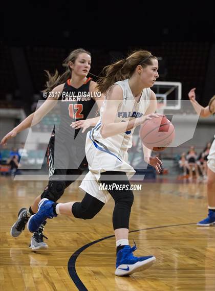 Thumbnail 2 in Lakewood vs. Highlands Ranch (CHSAA 5A  Great 8) photogallery.