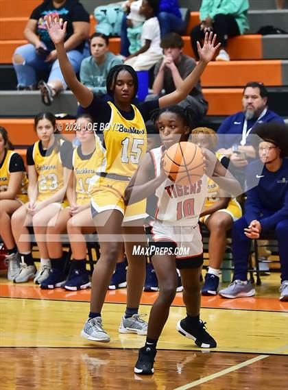 Thumbnail 2 in Buckhorn @ Grissom photogallery.