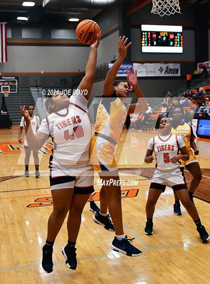 Thumbnail 3 in Buckhorn @ Grissom photogallery.