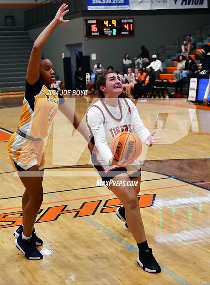 Thumbnail 3 in Buckhorn @ Grissom photogallery.
