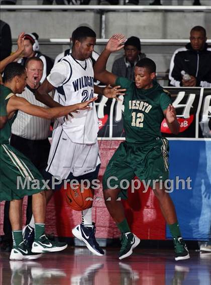 Thumbnail 3 in Wheeler vs. Desoto (Thanksgiving Hoofest)  photogallery.