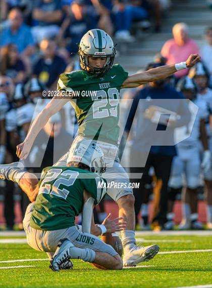 Thumbnail 1 in Lone Star @ Reedy photogallery.